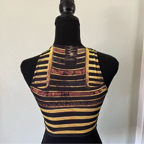 Fashion Nova Egyptian Black And Gold Cropped graphic tank size small - Picture 3 of 3